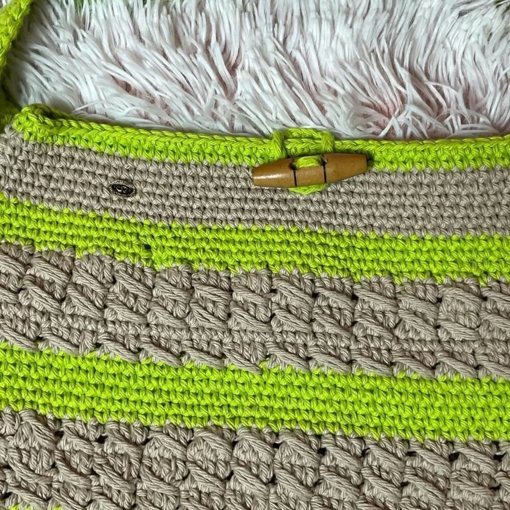 Crocheted Crossbody Bag
